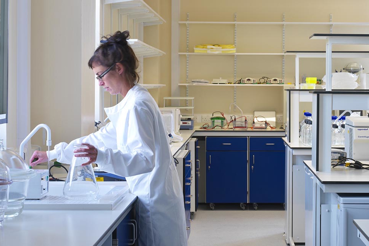 Woman working in a science lab