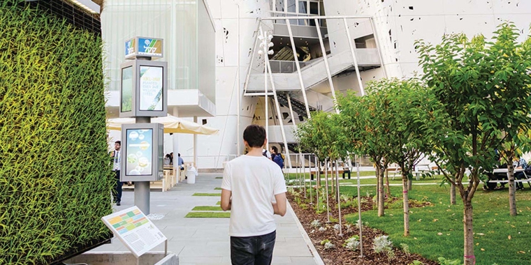 Cities Alive: Green building envelopes