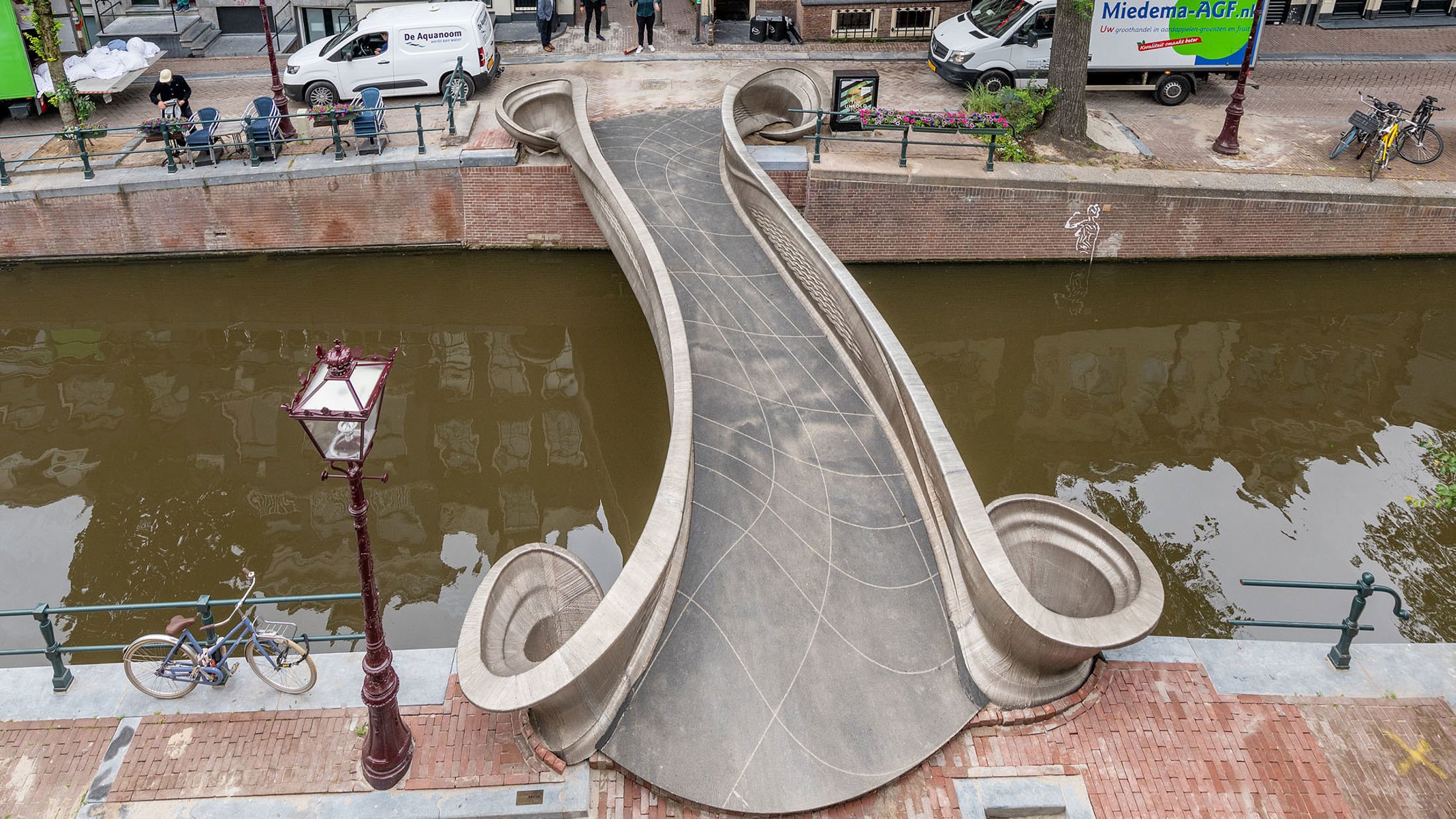 MX3D printed steel bridge. Credit: Thea vd Heuvel