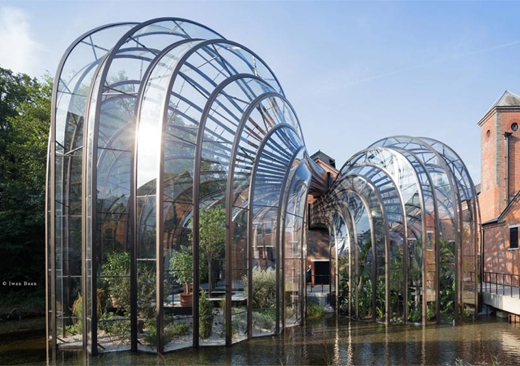 Bombay Saphire distillery