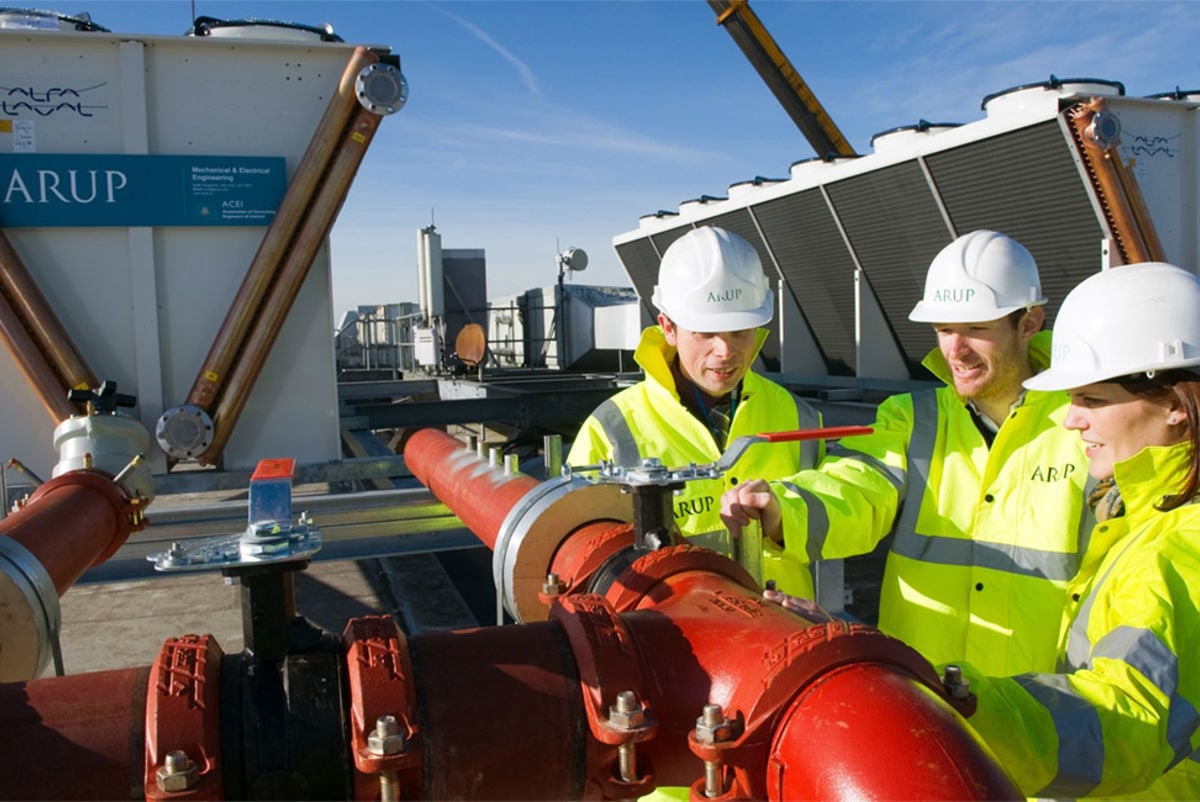 Installing cooling at the EMC²'s Ireland Centre of Excellence